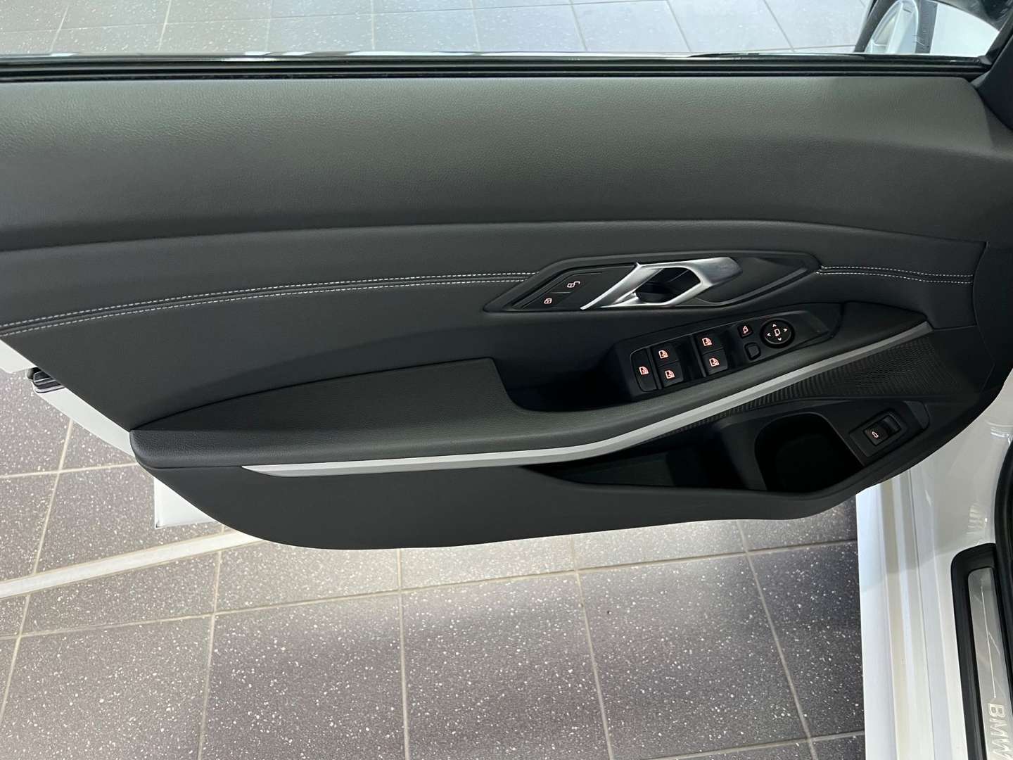 BMW Série 3 Touring 318d - 2023 - Joinsteer - #31