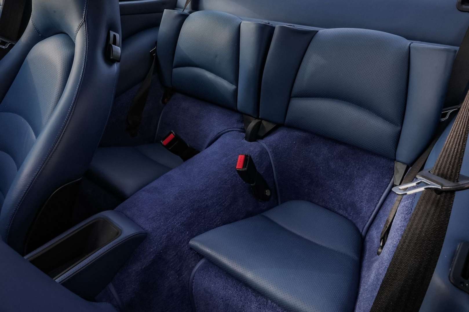 Porsche 993 CARRERA 4 - 1996 - Joinsteer - #18