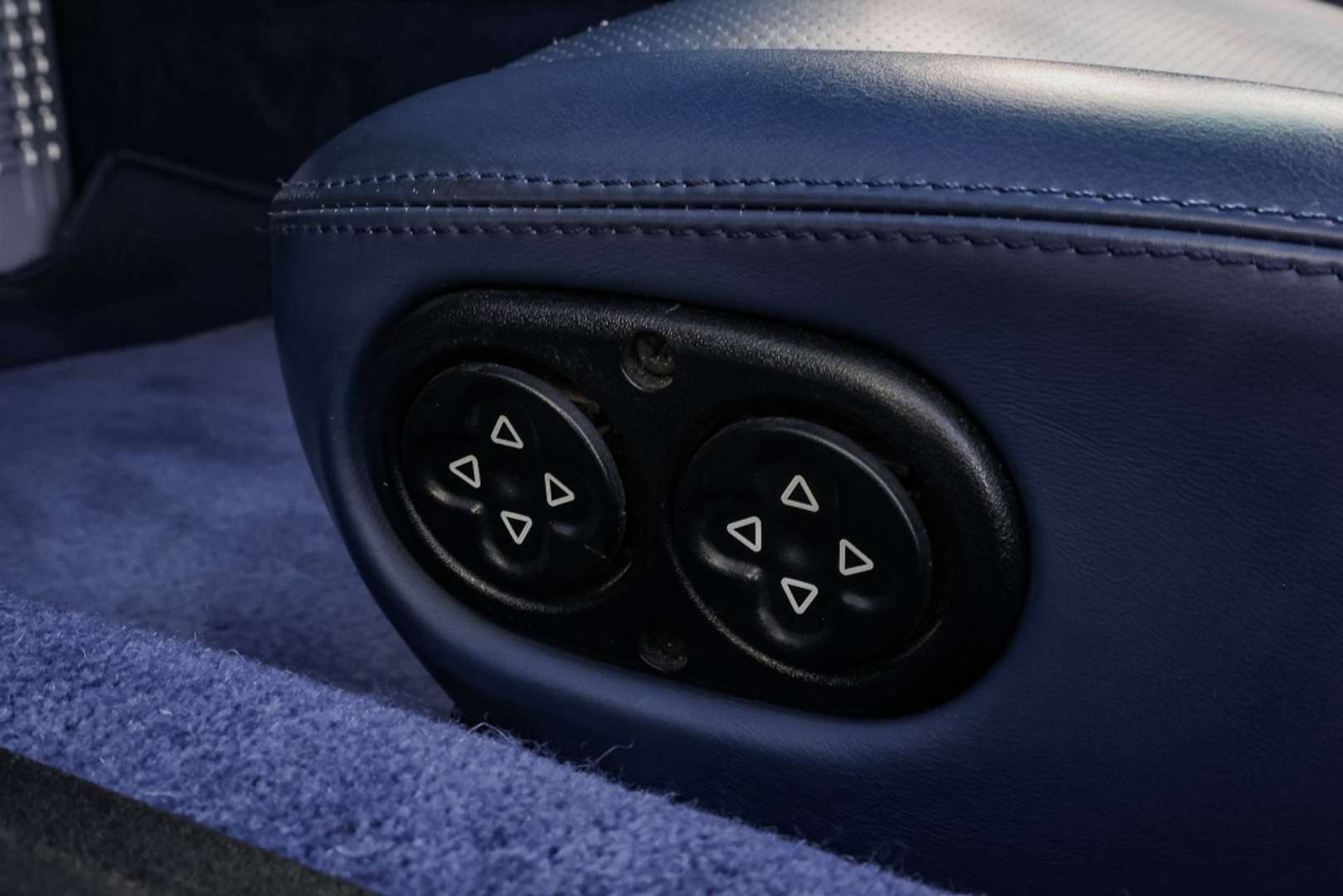 Porsche 993 CARRERA 4 - 1996 - Joinsteer - #20