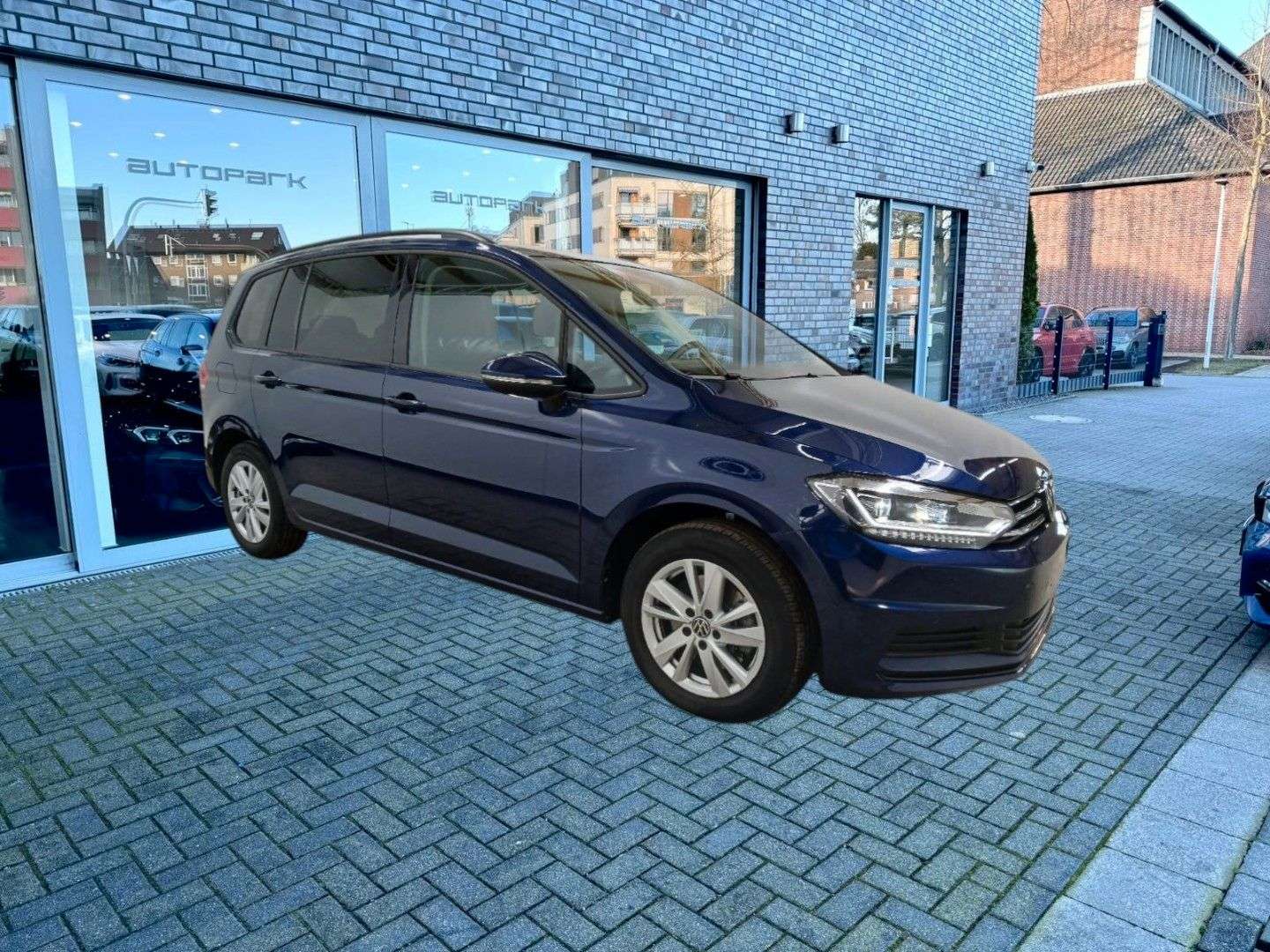 Volkswagen Touran Comfortline - 2024 - Joinsteer - #3