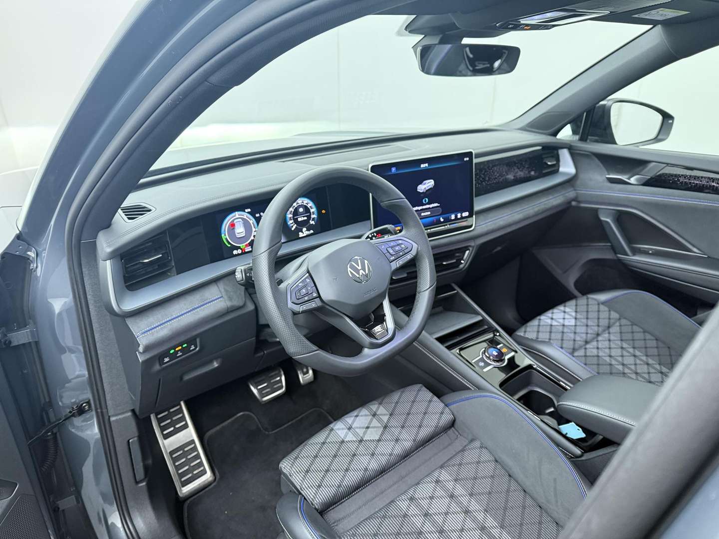 Volkswagen Tayron EHybrid R-Line Edition - 2025 - Joinsteer - #6