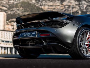 McLaren 720S — photo 12