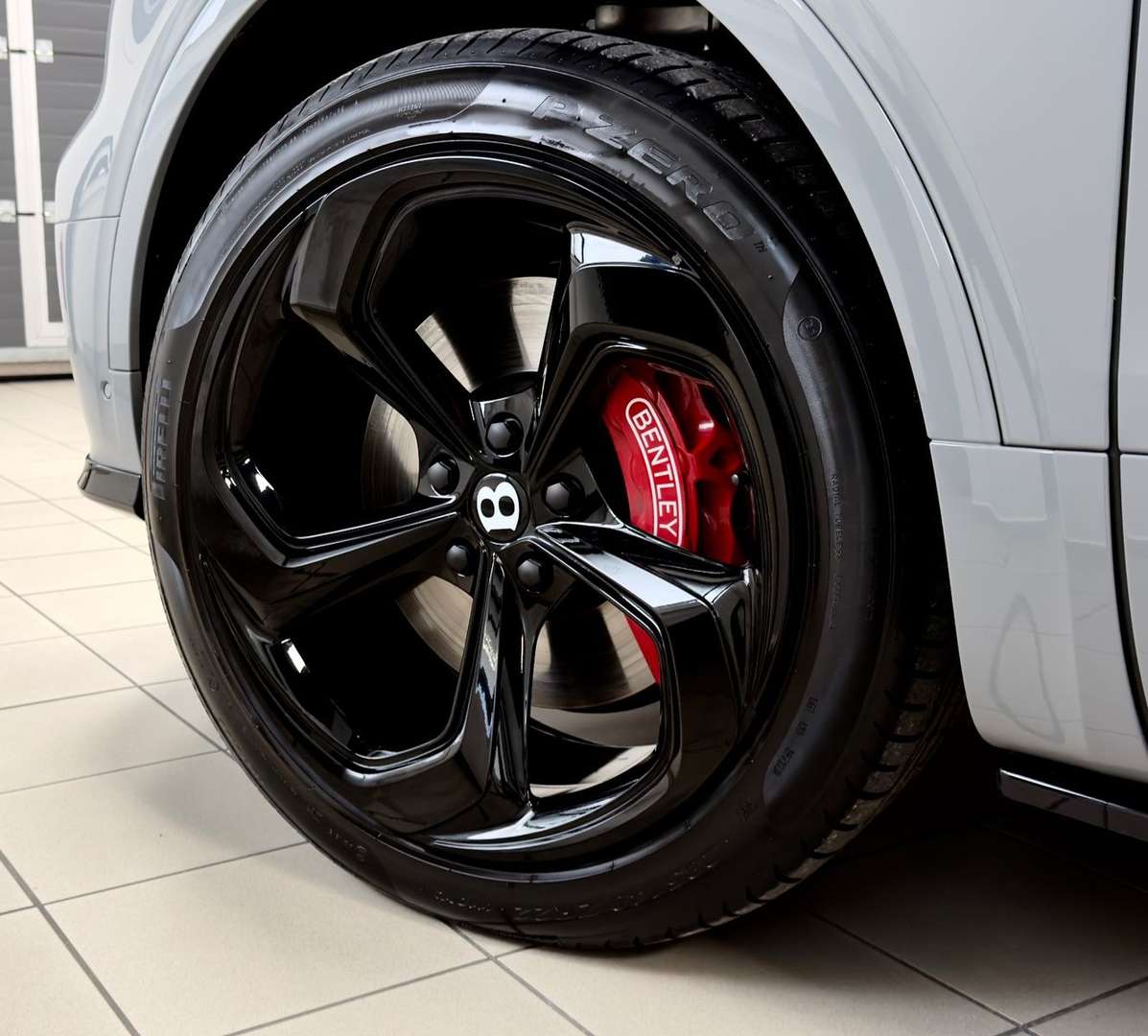 Bentley Bentayga V8 S - 2023 - Joinsteer - #12