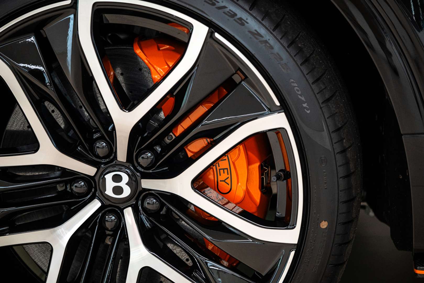 Bentley Bentayga V8 Speed - 2026 - Joinsteer - #9