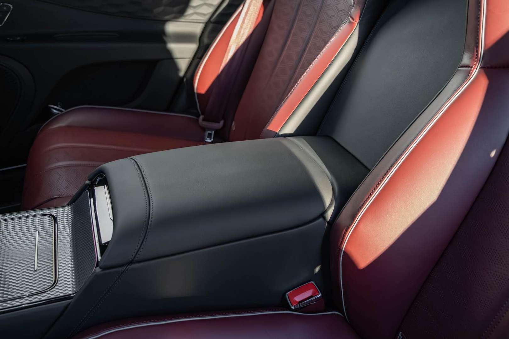 Bentley Flying Spur Mulliner - 2025 - Joinsteer - #40