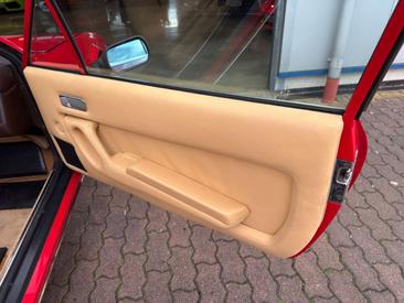 Ferrari 400 — photo 23
