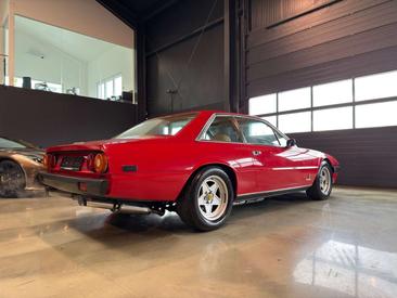 Ferrari 400 — photo 27