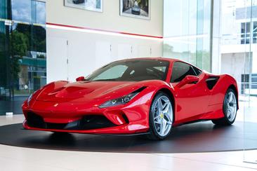 Ferrari F8 Tributo — photo 7