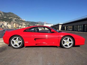 Ferrari F355 — photo 6