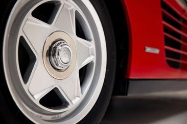 Ferrari Testarossa — photo 13