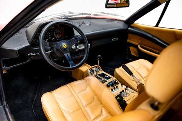 Ferrari 208 GTB — photo 13