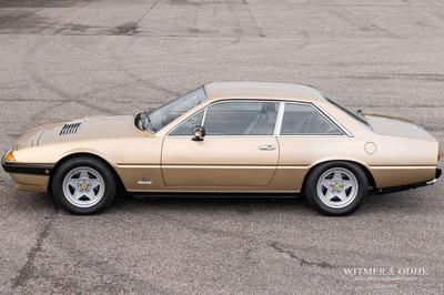Ferrari 400