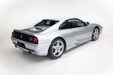 Ferrari F355 — photo 3