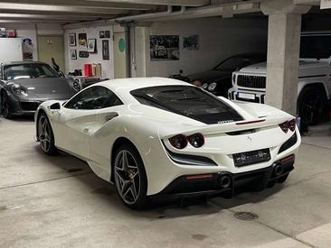Ferrari F8 Tributo — photo 11