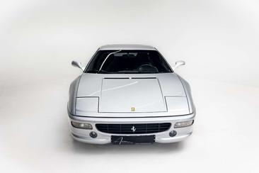 Ferrari F355 — photo 6