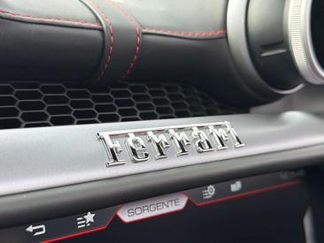 Ferrari Portofino — photo 10