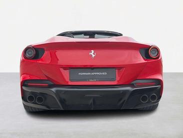Ferrari Portofino — photo 11