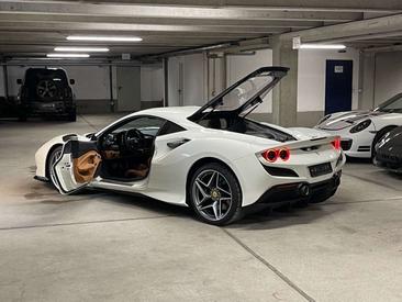Ferrari F8 Tributo — photo 17