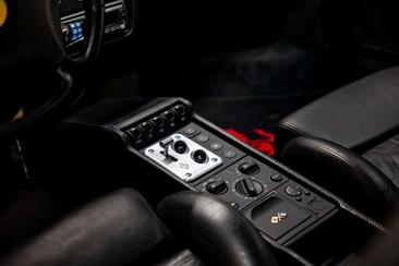Ferrari F355 — photo 12