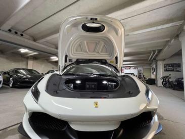 Ferrari F8 Tributo — photo 28