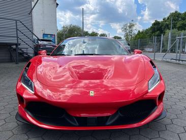 Ferrari F8 Spider — photo 7