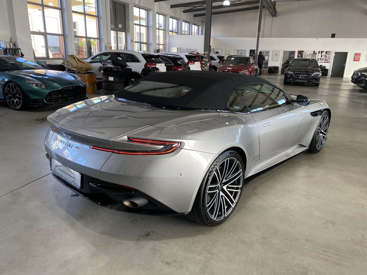 Aston Martin DB Volante Non Identifiée - 2024 - Joinsteer - #6
