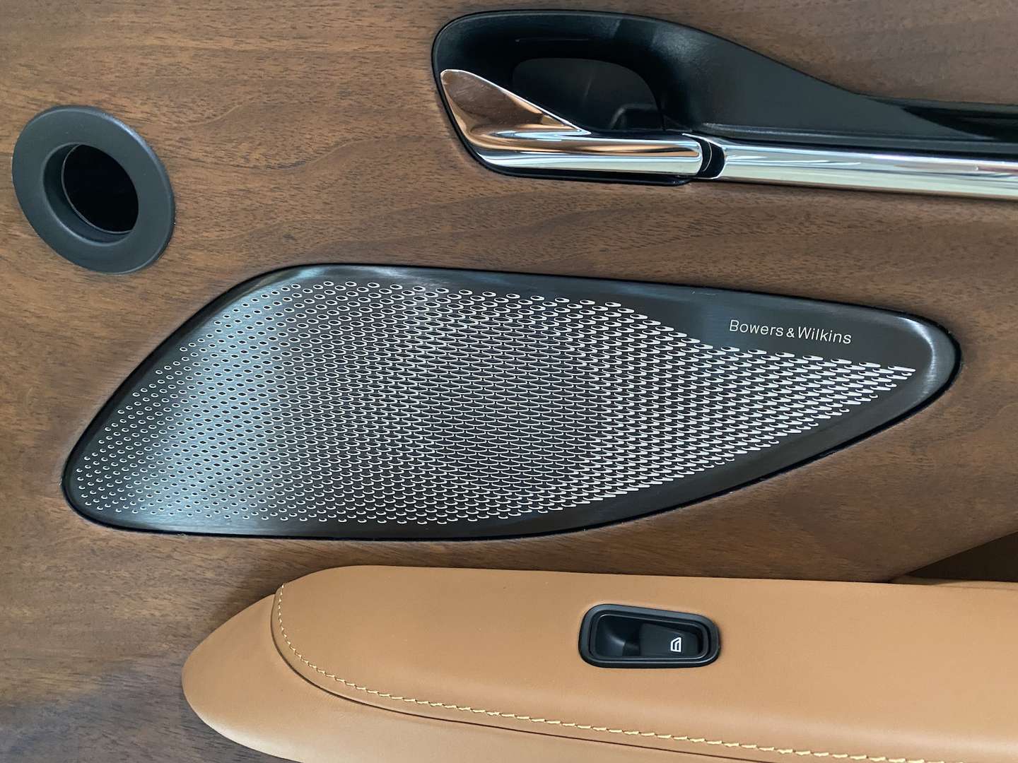 Aston Martin DB Volante Non Identifiée - 2024 - Joinsteer - #11