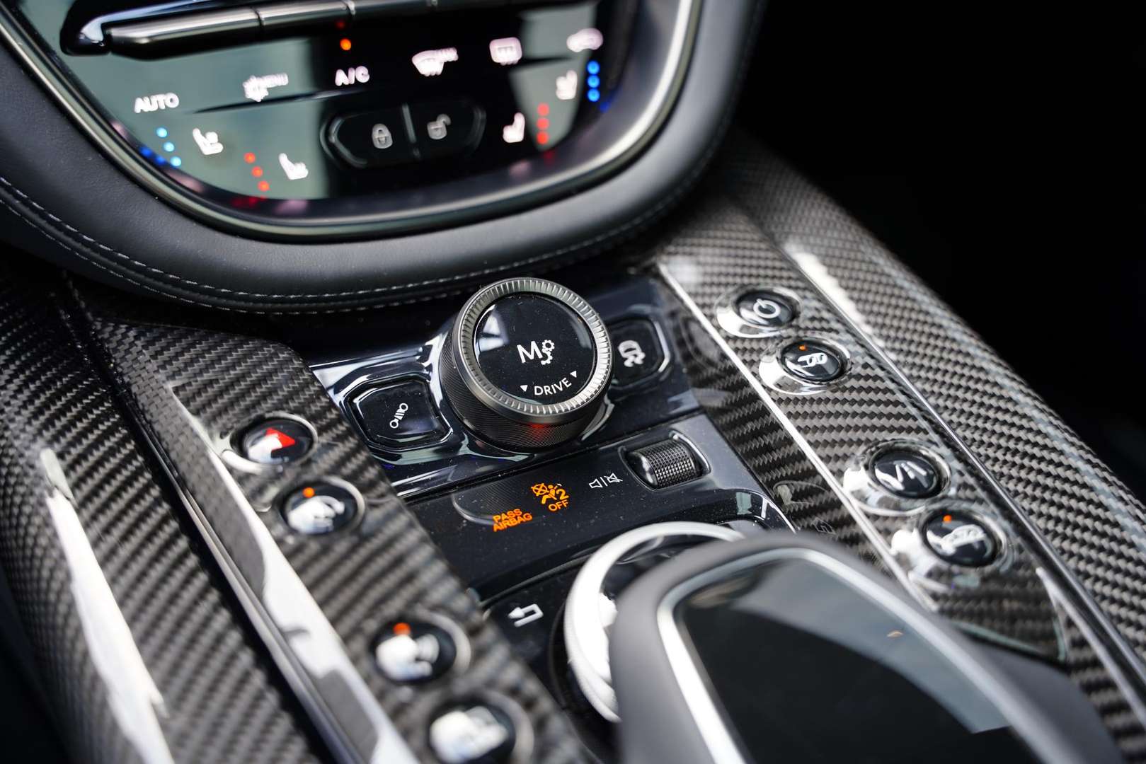 Aston Martin DBX 4.0 V8 707 - 2024 - Joinsteer - #17