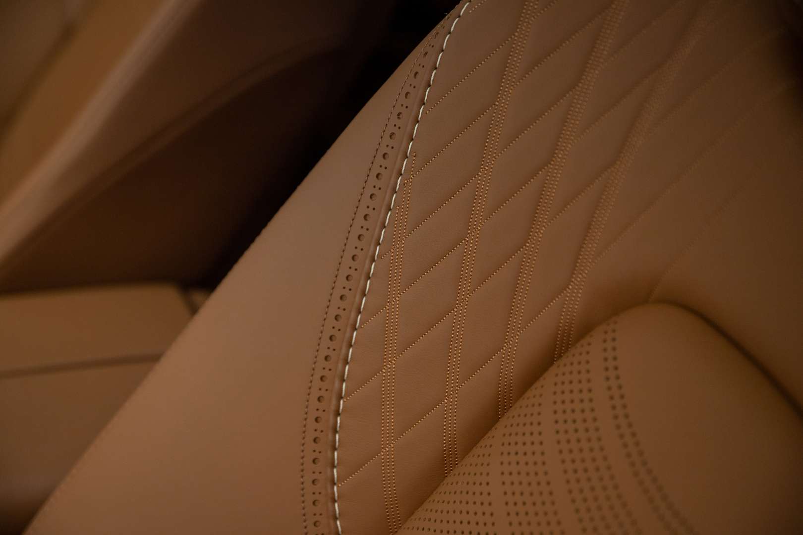 Aston Martin DBX 707 - 2022 - Joinsteer - #24