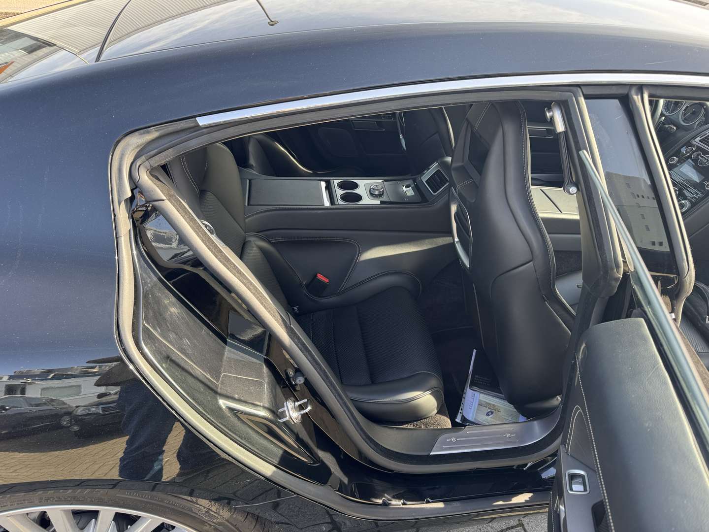 Aston Martin Rapide 5.9i V12 Luxe - 2012 - Joinsteer - #17