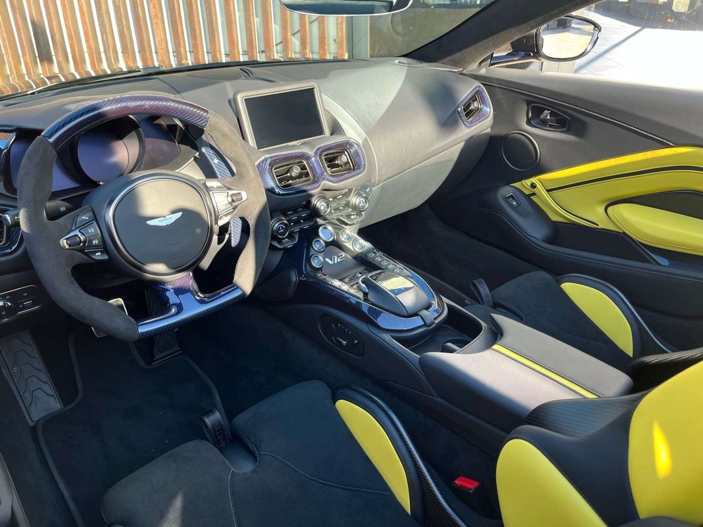 Aston Martin Vantage Roadster V12 - 2025 - Joinsteer - #4