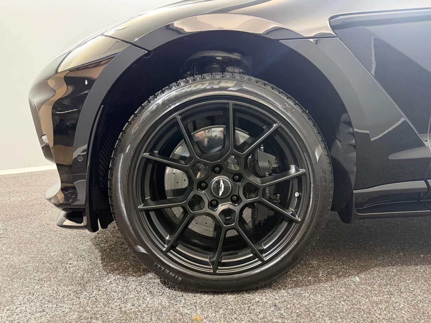 Aston Martin DBX 707 ALL BLACK - 2025 - Joinsteer - #4