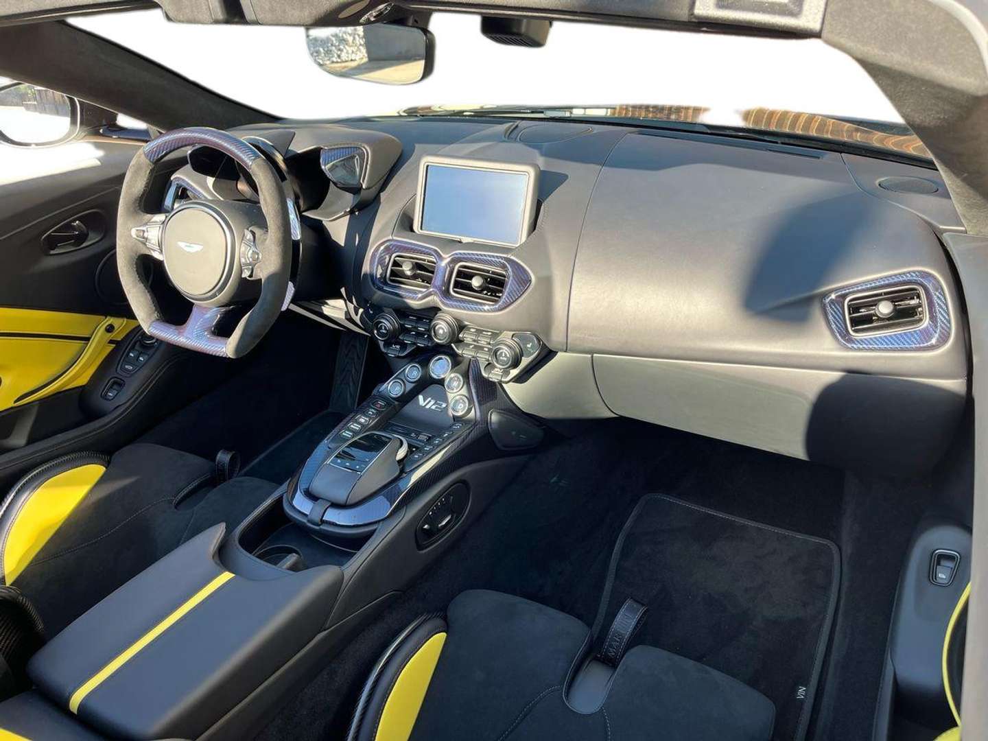 Aston Martin Vantage Roadster V12 - 2025 - Joinsteer - #10