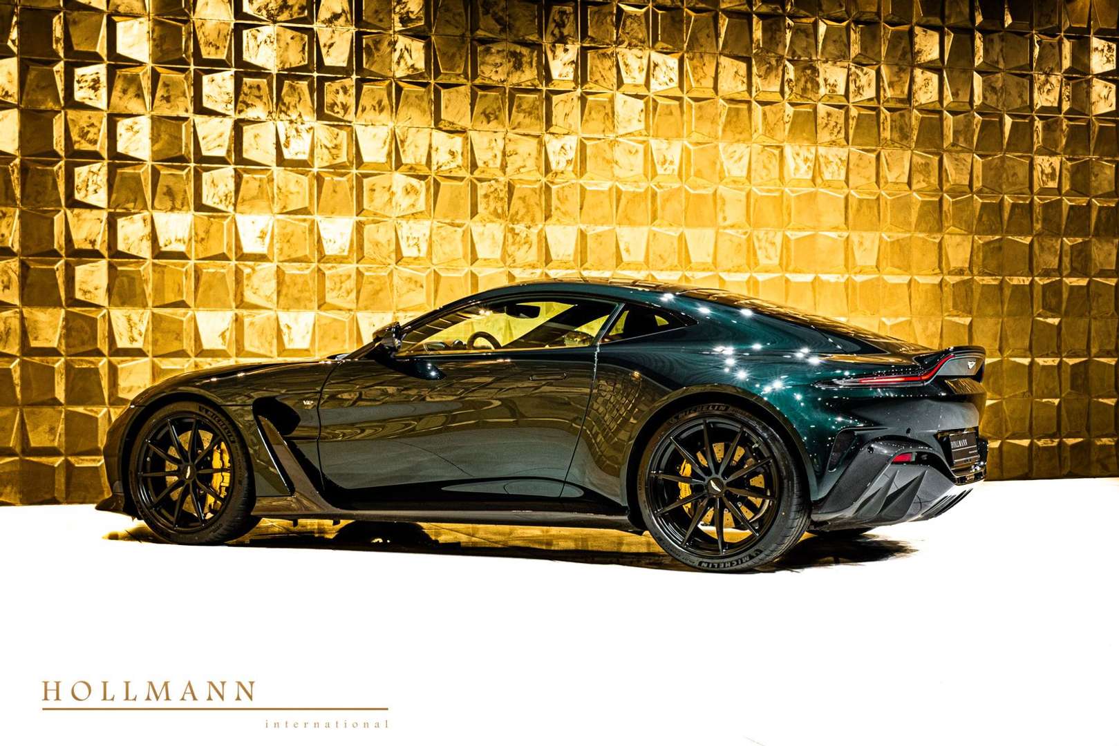 Aston Martin Vantage CARBON + CERAMIC - 2023 - Joinsteer - #5