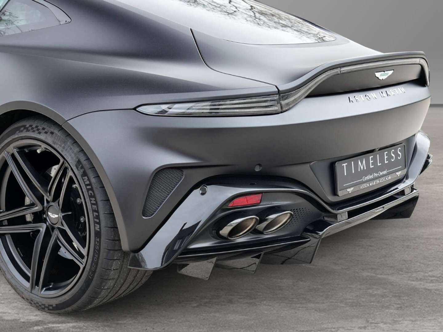 Aston Martin Vantage Coupe V8 Satin Onyx Black - 2024 - Joinsteer - #13