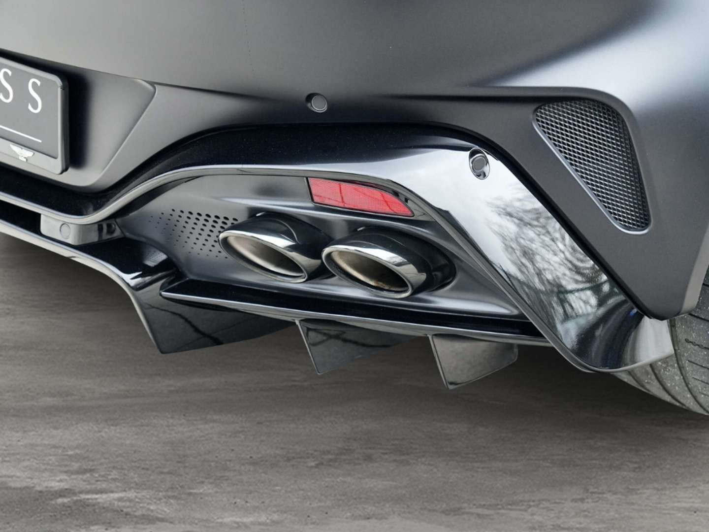 Aston Martin Vantage Coupe V8 Satin Onyx Black - 2024 - Joinsteer - #14