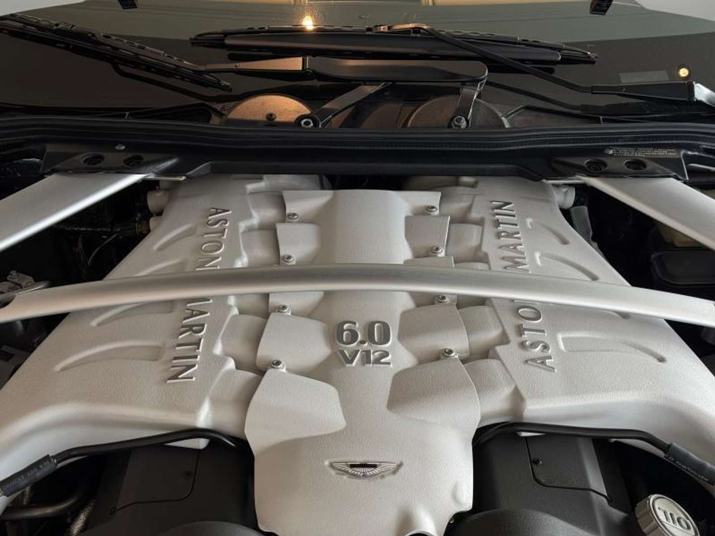 Aston Martin DBS - 2011 - Joinsteer - #11