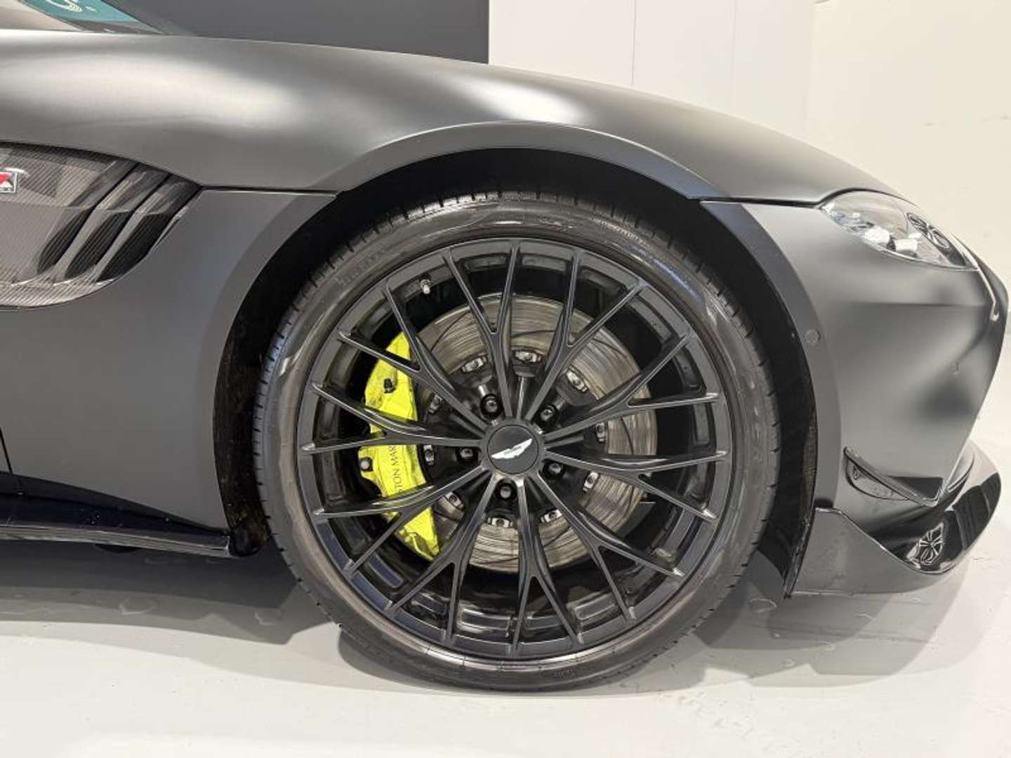 Aston Martin Vantage Roadster F1 - 2023 - Joinsteer - #9