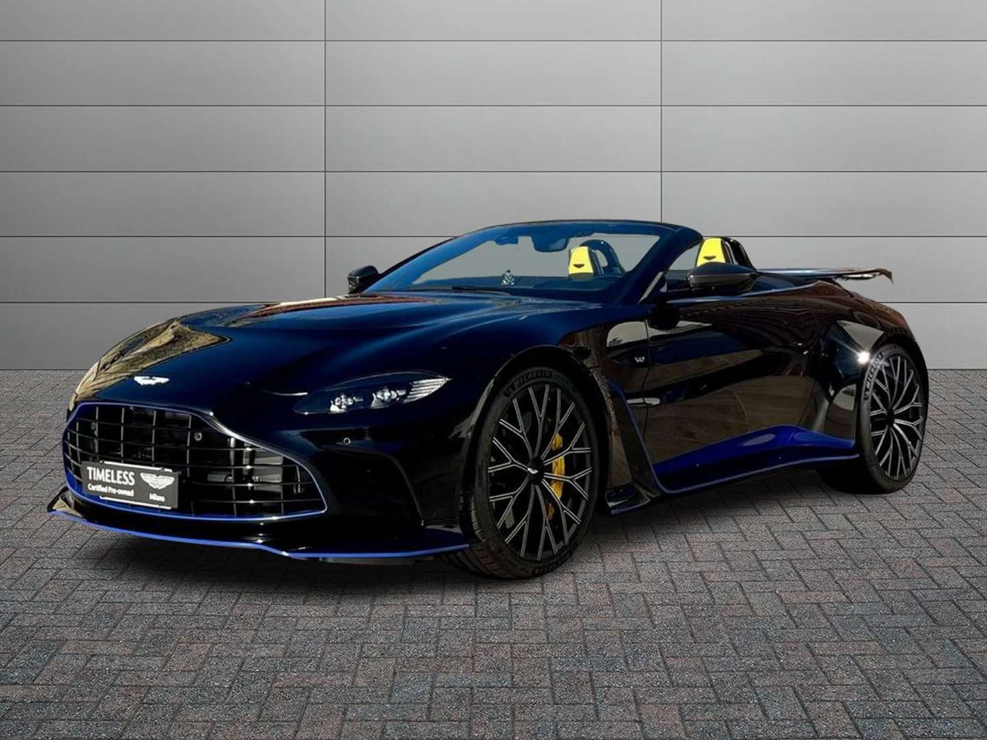 Aston Martin Vantage Roadster V12 - 2025 - Joinsteer - #17