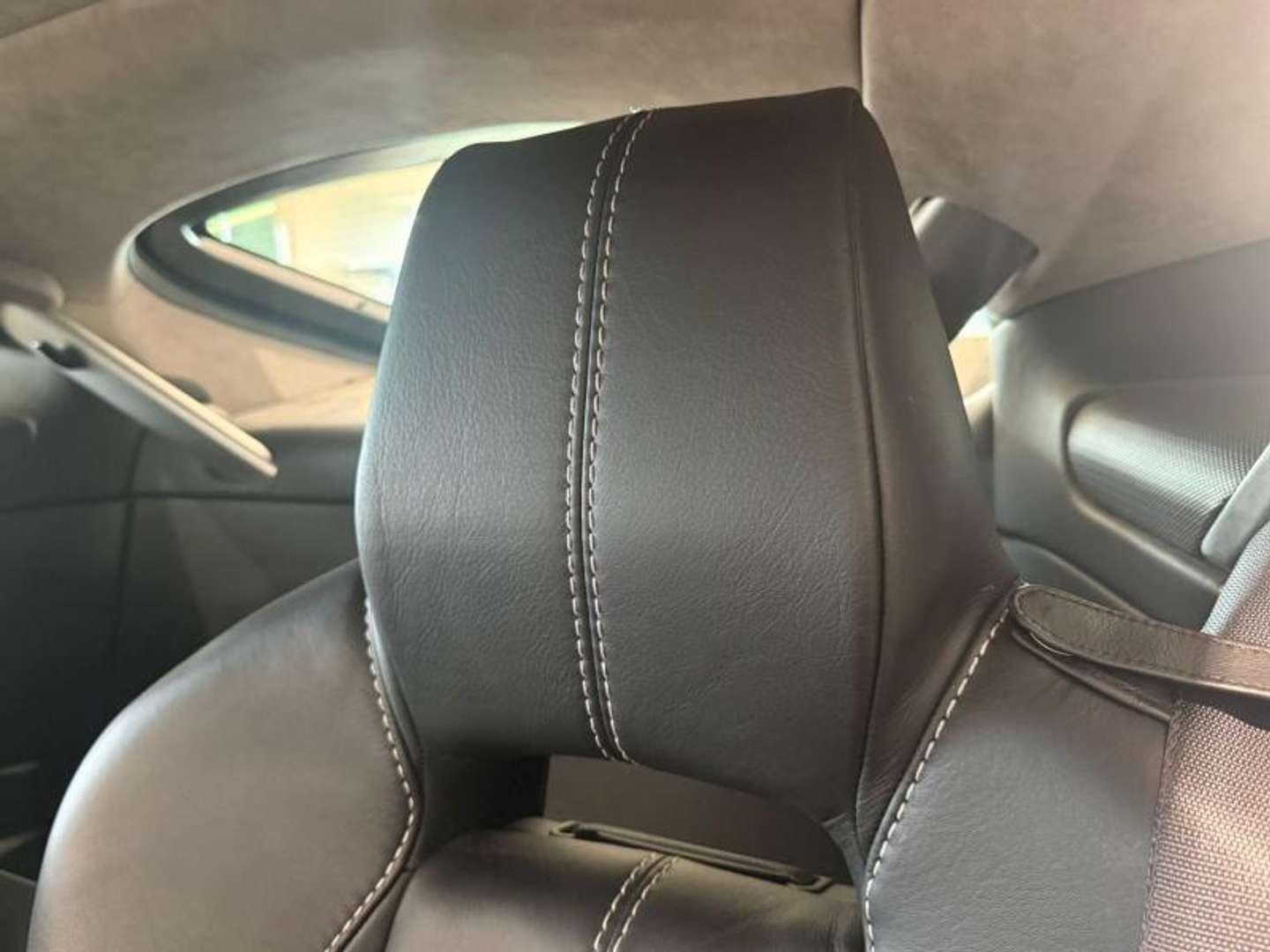 Aston Martin V8 4.7l Sportshift - 2011 - Joinsteer - #17