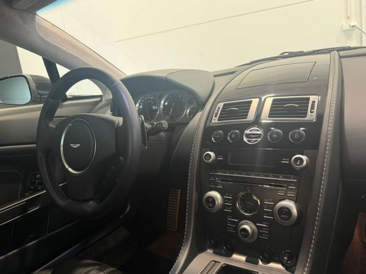 Aston Martin V8 4.7l Sportshift - 2011 - Joinsteer - #19