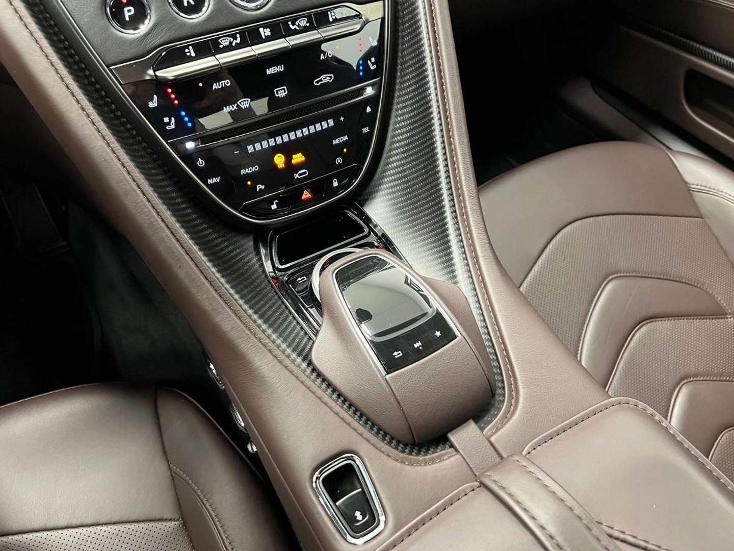 Aston Martin DBS Superleggera V12 5.2 725 Ch - 2019 - Joinsteer - #13