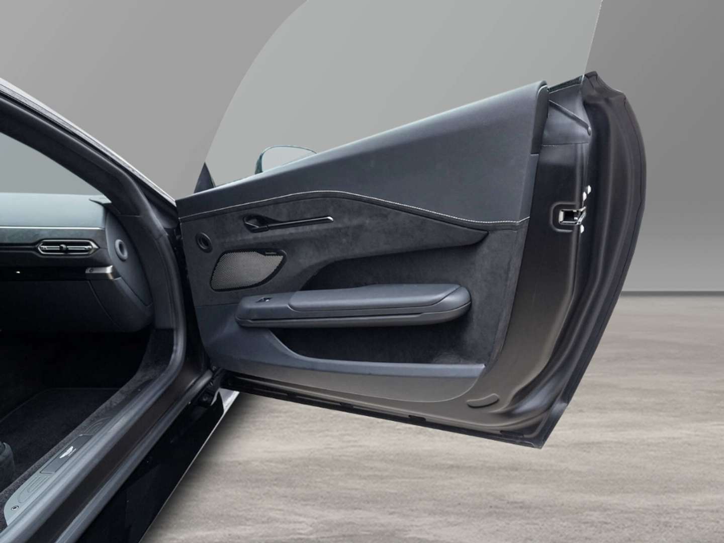 Aston Martin Vantage Coupe V8 Satin Onyx Black - 2024 - Joinsteer - #27