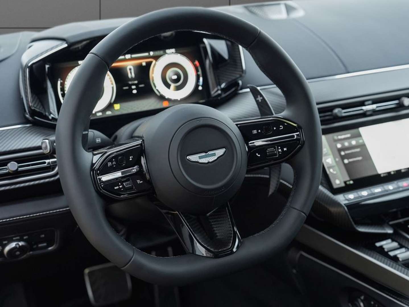 Aston Martin Vanquish Volante - 2026 - Joinsteer - #11