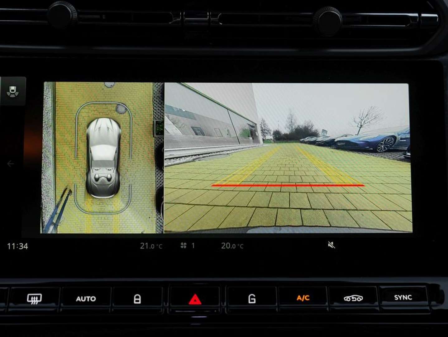 Aston Martin Vanquish Volante - 2026 - Joinsteer - #15