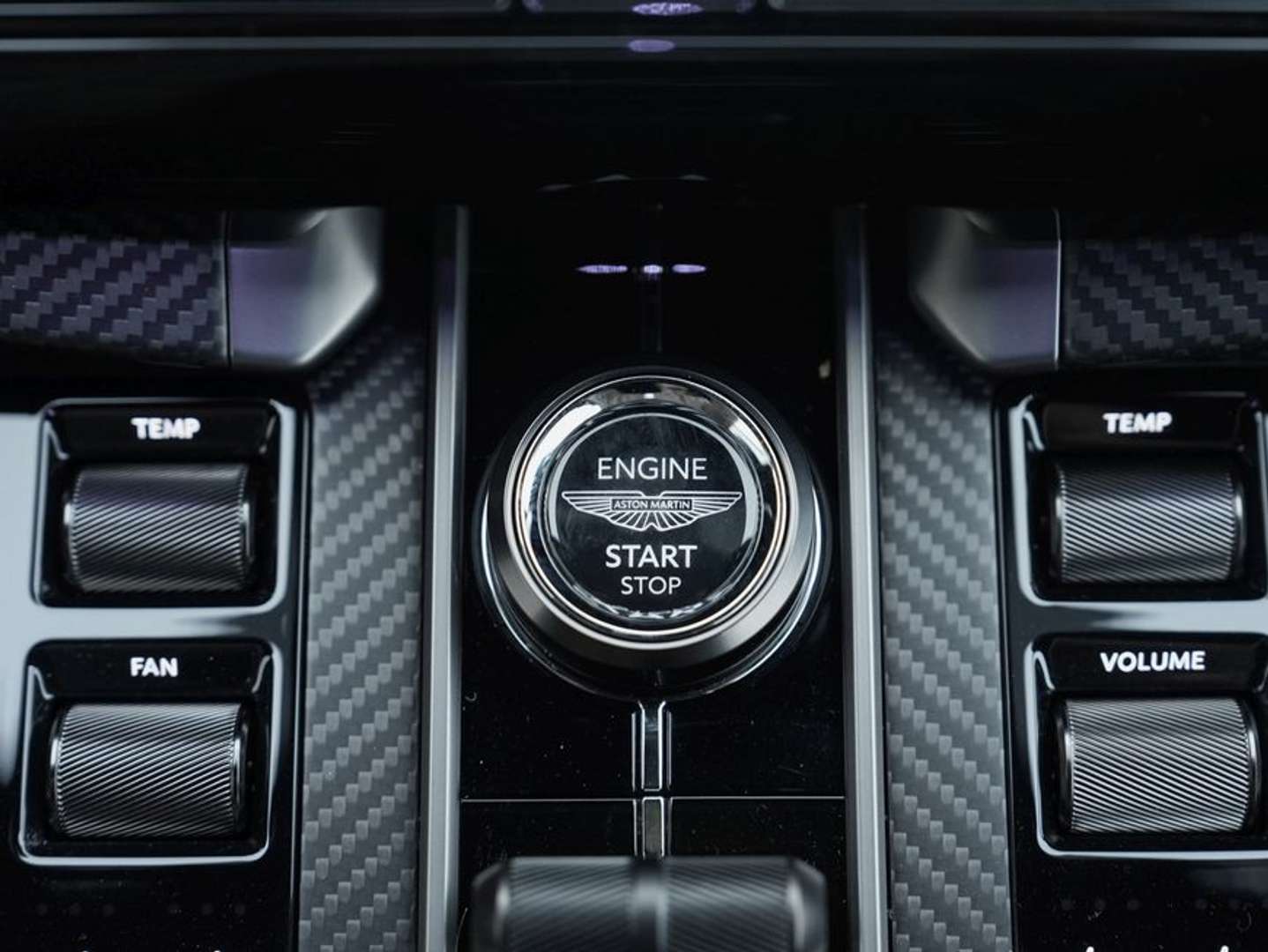 Aston Martin Vanquish Volante - 2026 - Joinsteer - #21