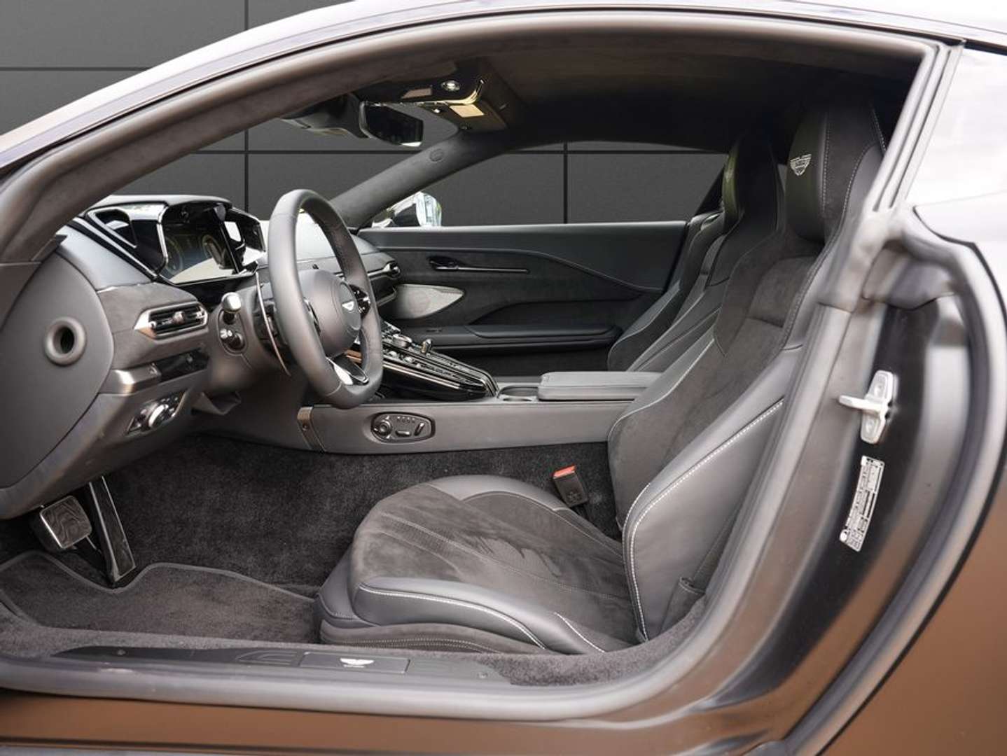 Aston Martin V8 Coupé - 2024 - Joinsteer - #11