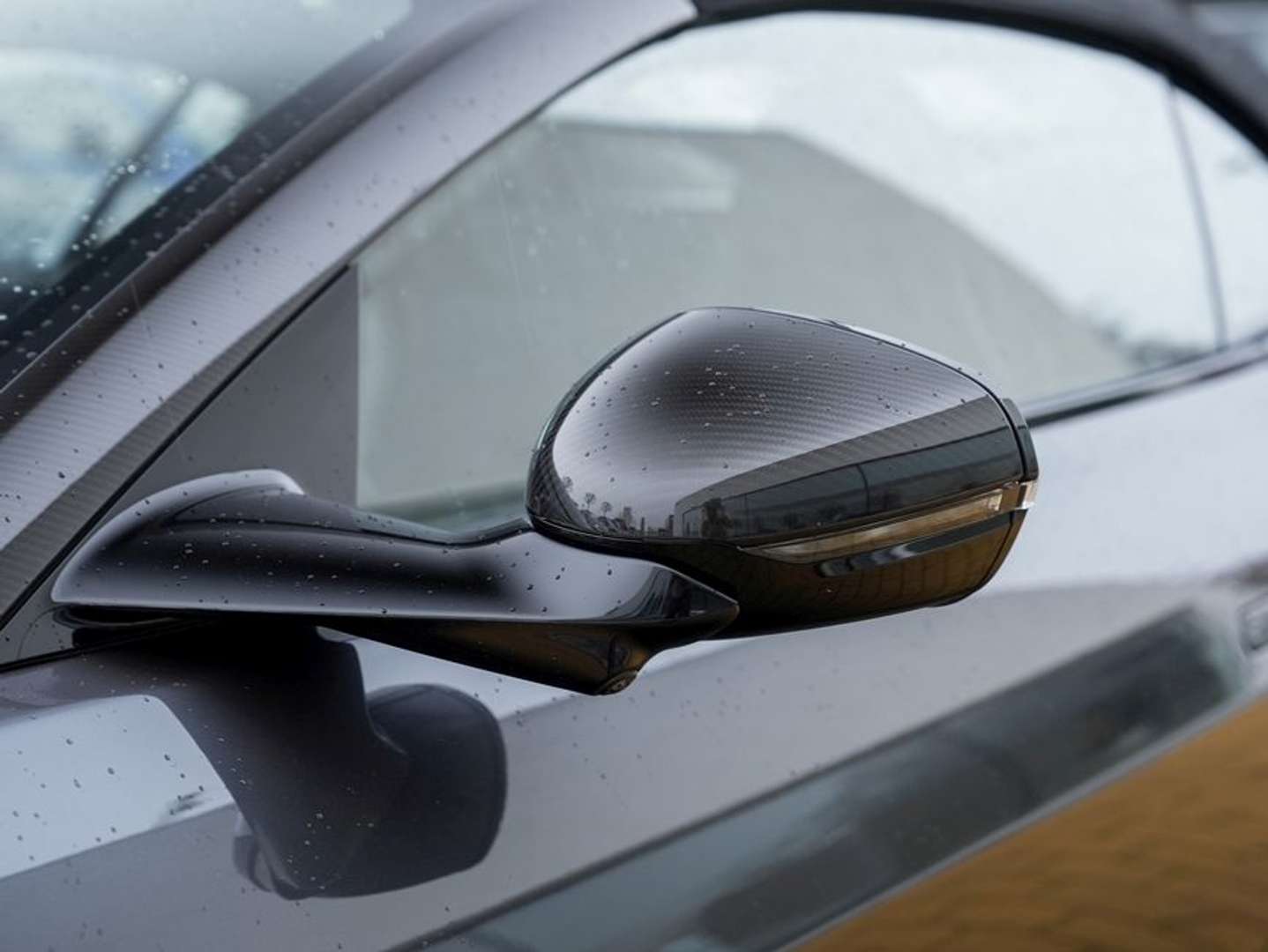 Aston Martin Vanquish Volante - 2026 - Joinsteer - #26