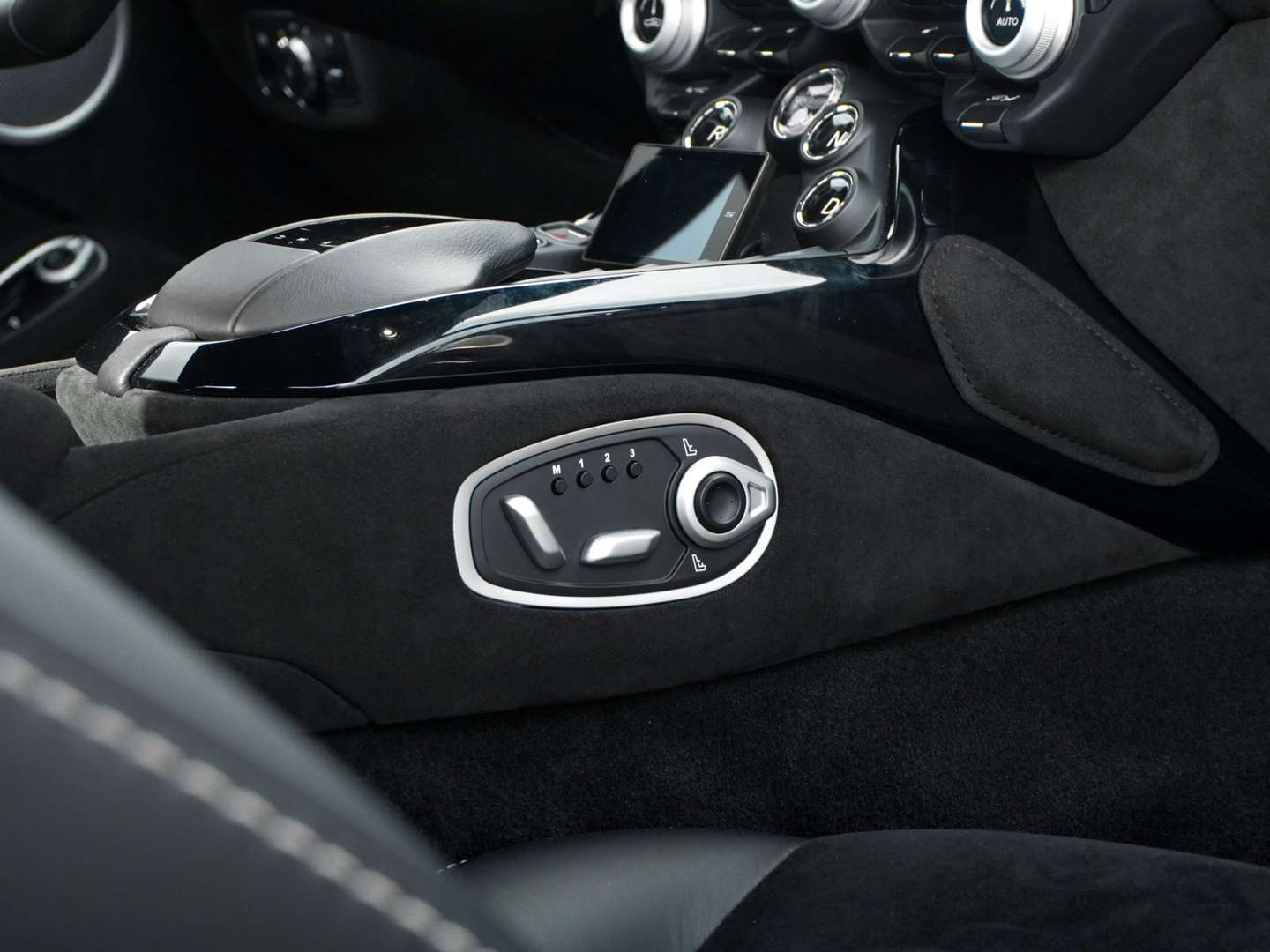 Aston Martin Vantage 4.0 V8 - 2021 - Joinsteer - #7