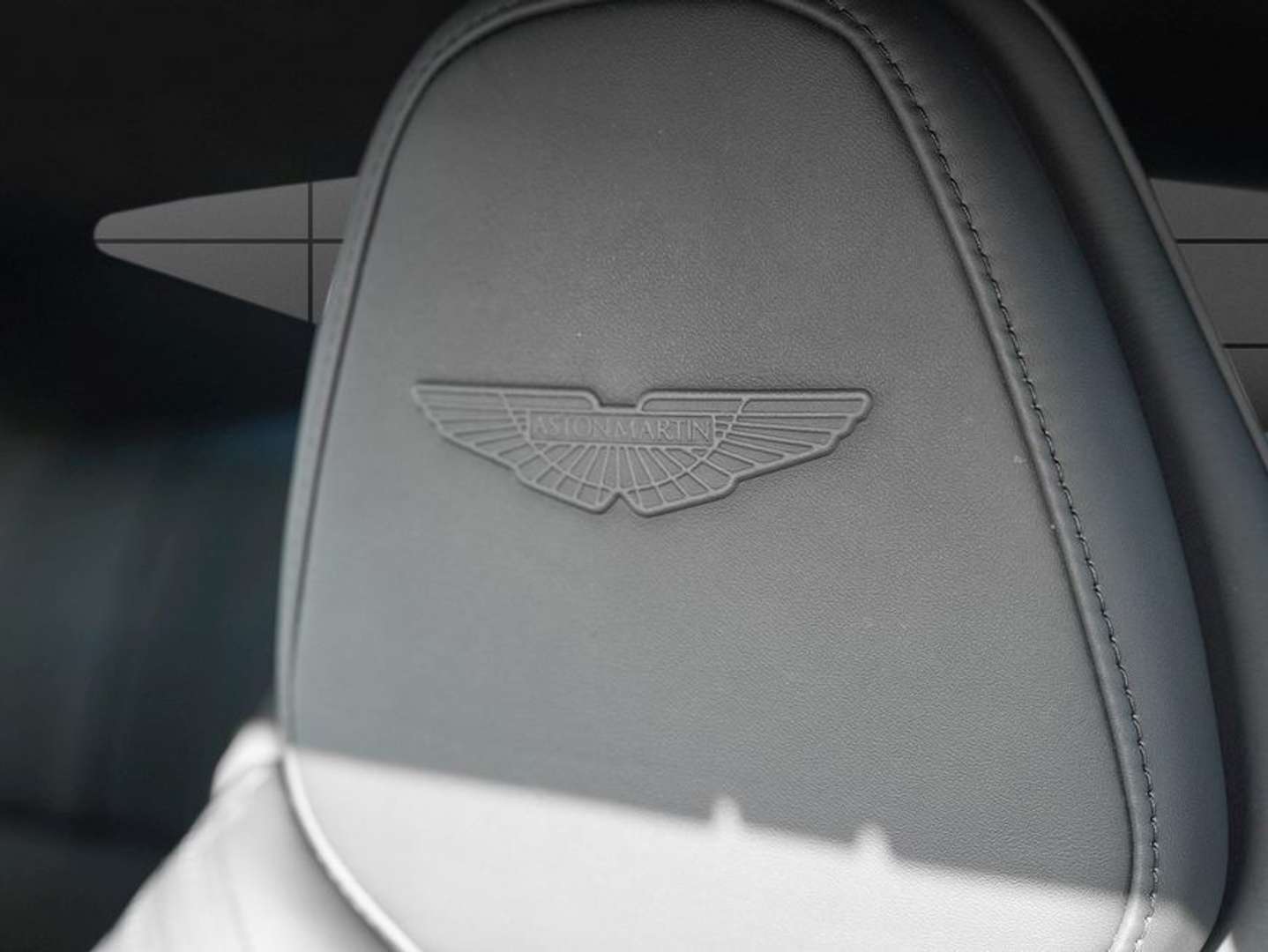 Aston Martin DB11 Coupé V8 - 2022 - Joinsteer - #5